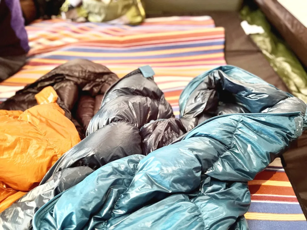 【2025年】登山用シュラフの選び方とおすすめ11選！実際の使用温度別に徹底比較！