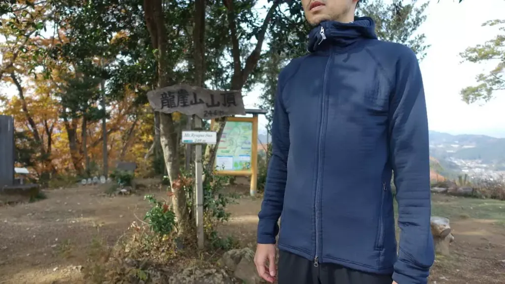 【レビュー】フーディーニ パワーエア－フーディ-登山の行動着で活躍