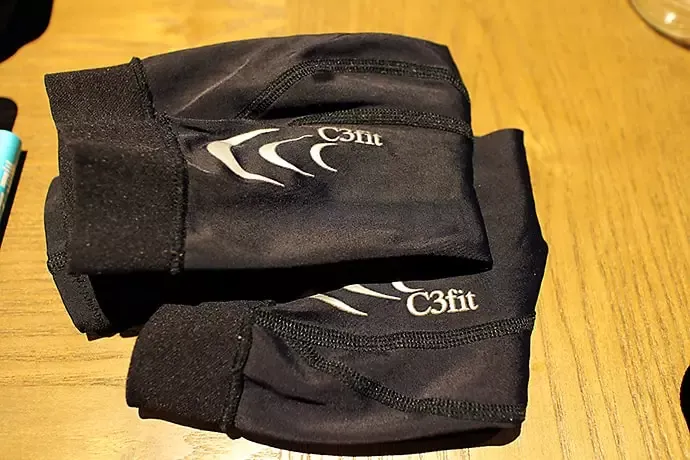 C3fit パフォーマンスゲイター　血行促進効果で疲労回復