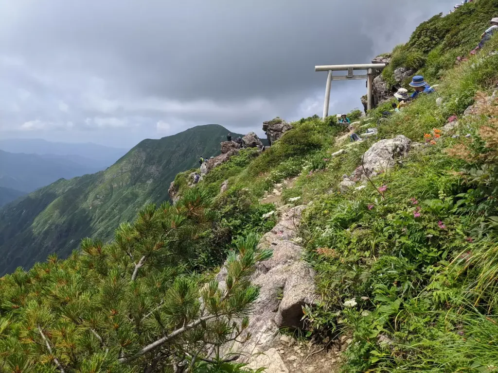 【日帰り登山】谷川岳-初心者から楽しめる難易度別ルート紹介＆アクセス便利な駐車場情報