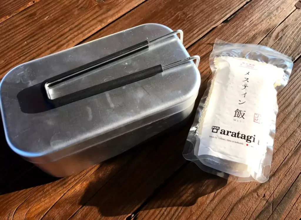 「メスティン飯」って知ってる？メスティンで簡単に炊飯できるお米の炊き方