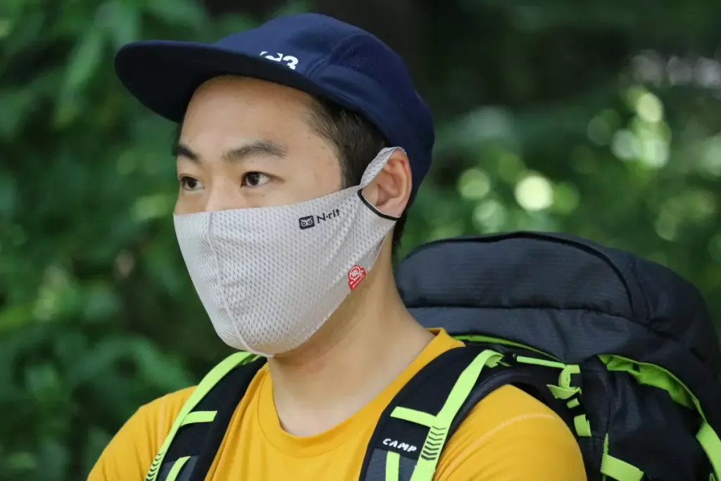【レビュー】登山におすすめ！息がしやすく抗菌消臭機能に優れたスポーツマスク-エヌリット