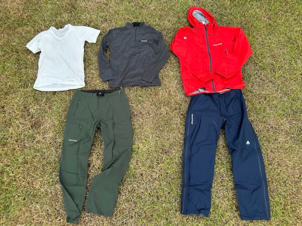 モンベルで揃える登山用行動着：高所での登山・トレッキング春夏編
