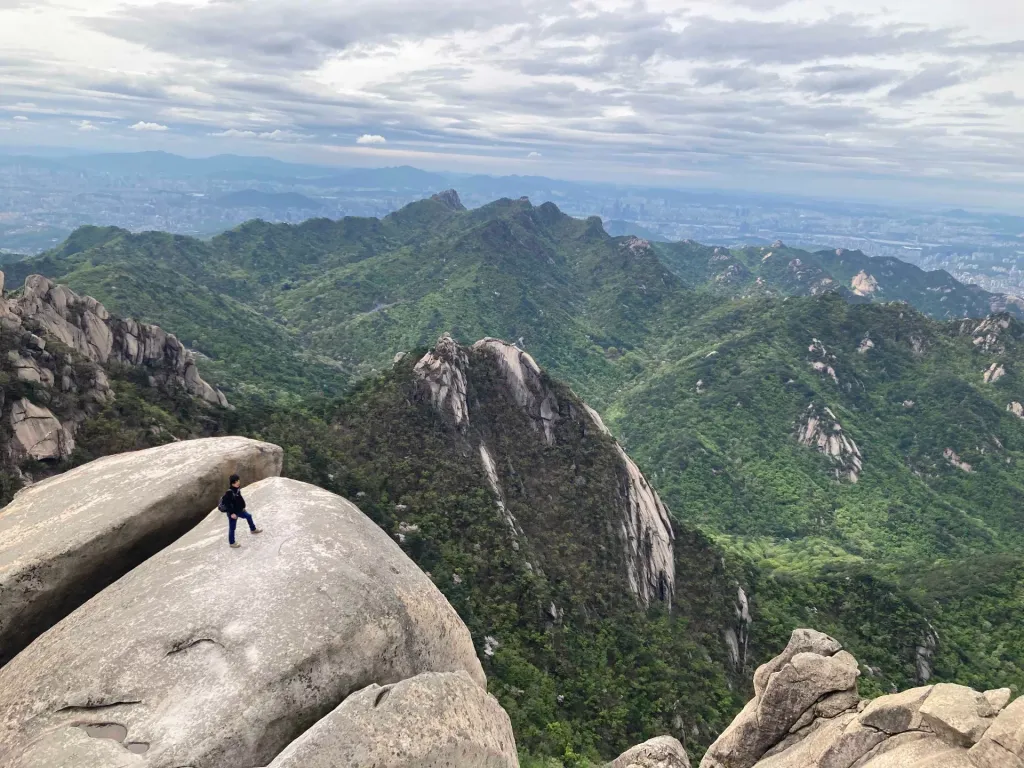 ソウルに行ったら登りたい、絶景・北漢山！初心者でもいける行き方や登山ルートをご紹介