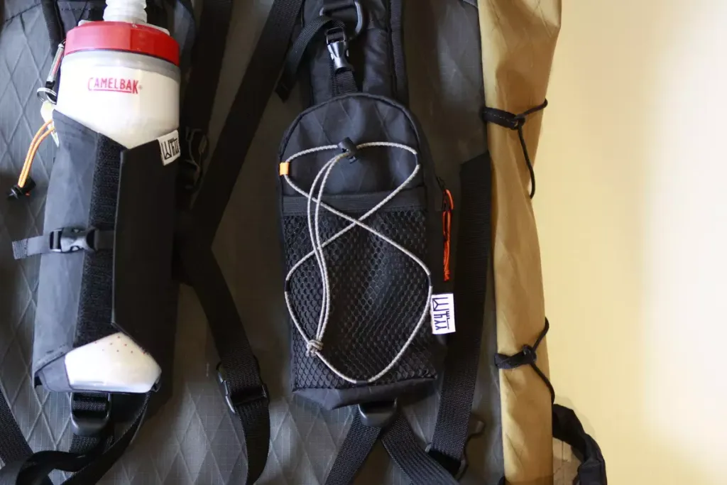 登山用スマホポーチはショルダーに収納が便利！選び方とおすすめモデル8選