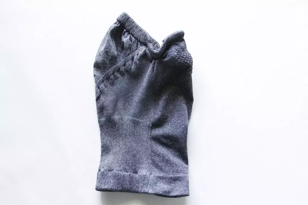 冬の登山にバラクラバにもなる息がしやすいマスク『NAROO MASK N9H』