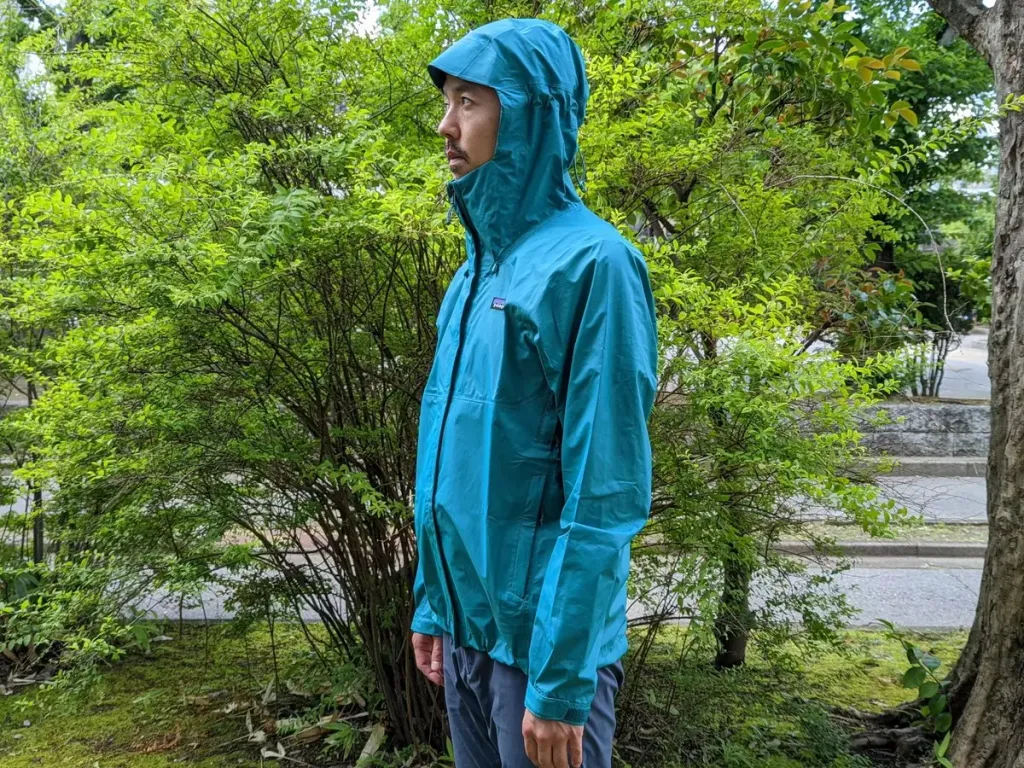 【レビュー】パタゴニアの定番レインジャケット−トレントシェル3L-登山シーンで大活躍