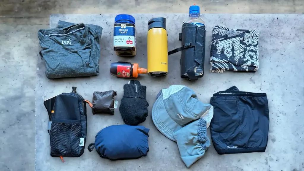 登山中を快適にするマストアイテム10選：11〜12月の登山編