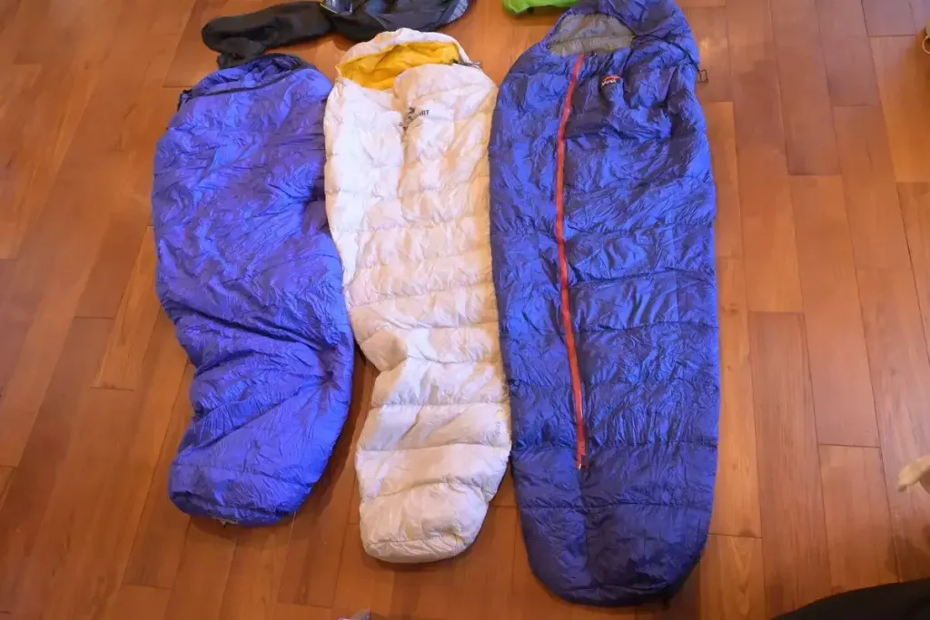 【2024年版】水に強い！軽量で登山に使える化繊シュラフのおすすめモデルを紹介！