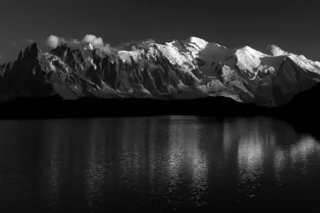 大野 崇 写真展 Massif du Mont-Blanc II Monochrome ～モン・ブラン山群II モノクロームの世界～