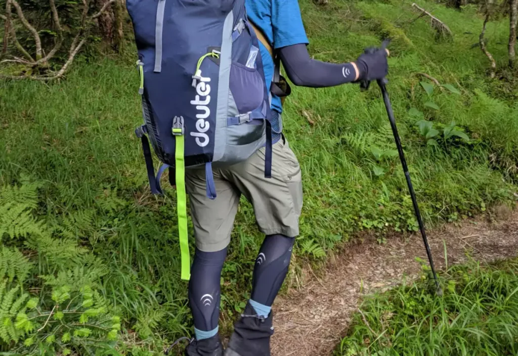 2種類の登山タイツ-着圧＆サポート系の効果の違い＆男女別おすすめタイツ