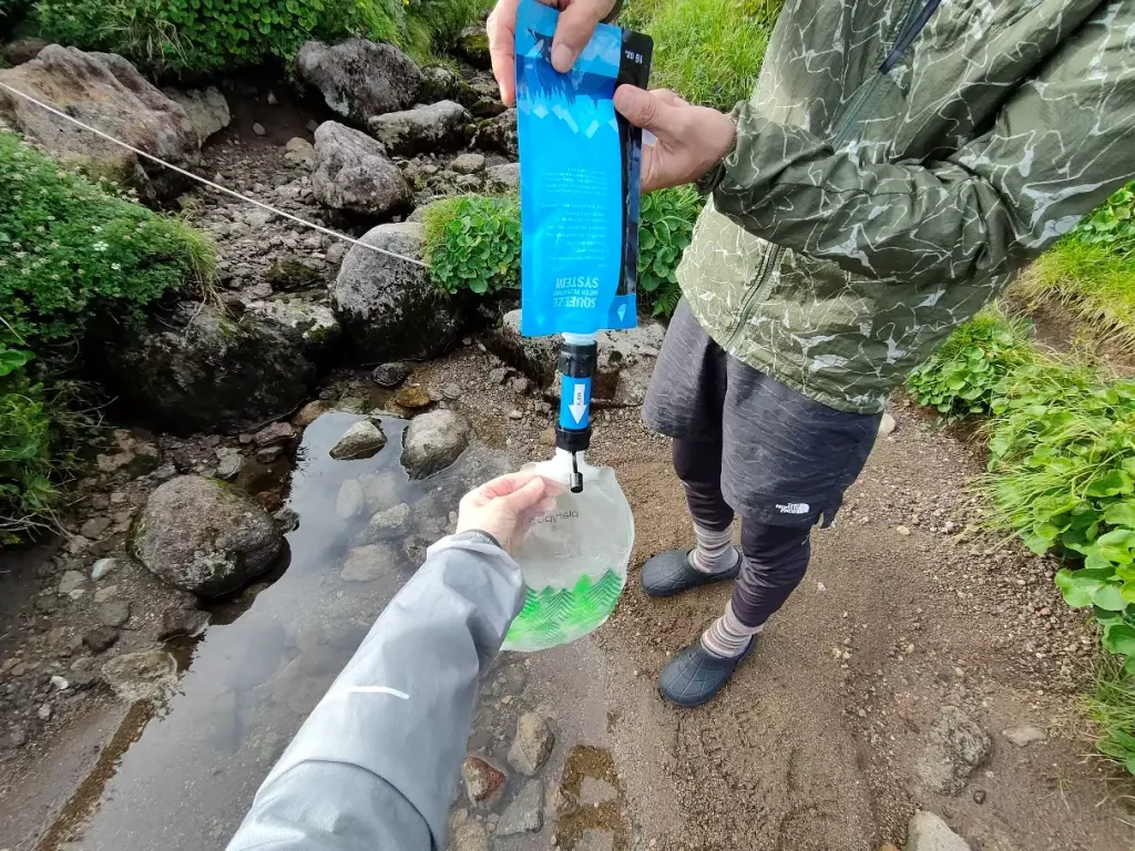 【レビュー】浄水器『ソーヤーミニ』の使い方-北海道の登山で使用・エキノコックスへの対策