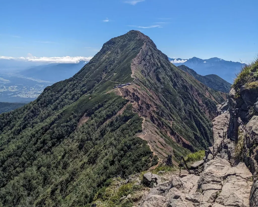 憧れの八ヶ岳体験記（南八ヶ岳編）硫黄岳～赤岳のパノラマ絶景とスリリングな岩場を楽しむ