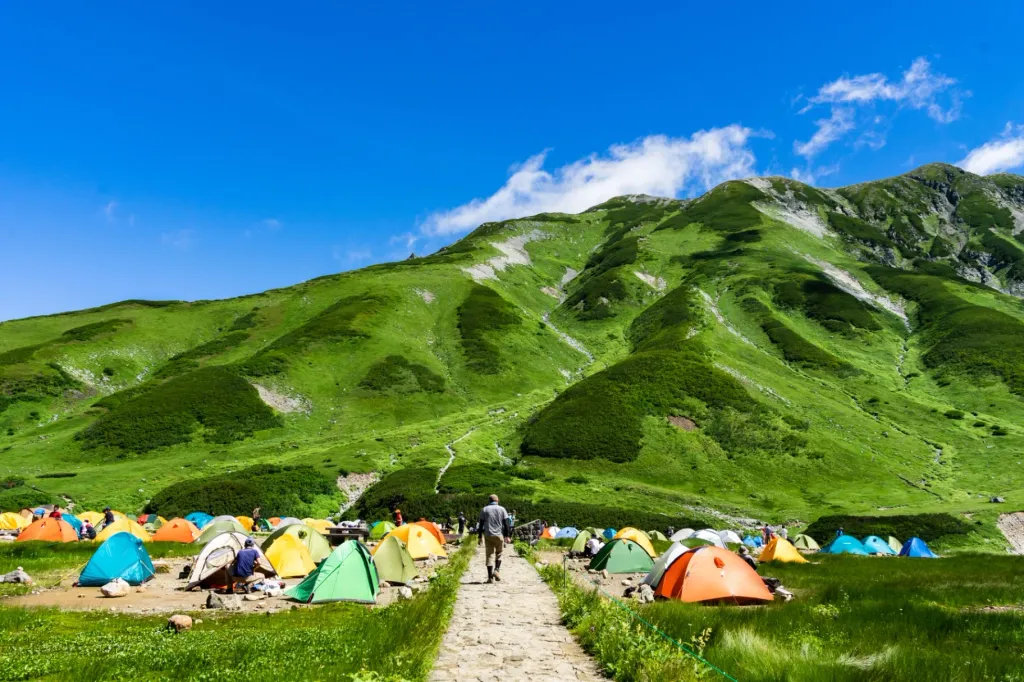 【初めてのテント泊登山】山行計画のポイントからおすすめテント場の選び方、初心者に必要な練習まで徹底解説！