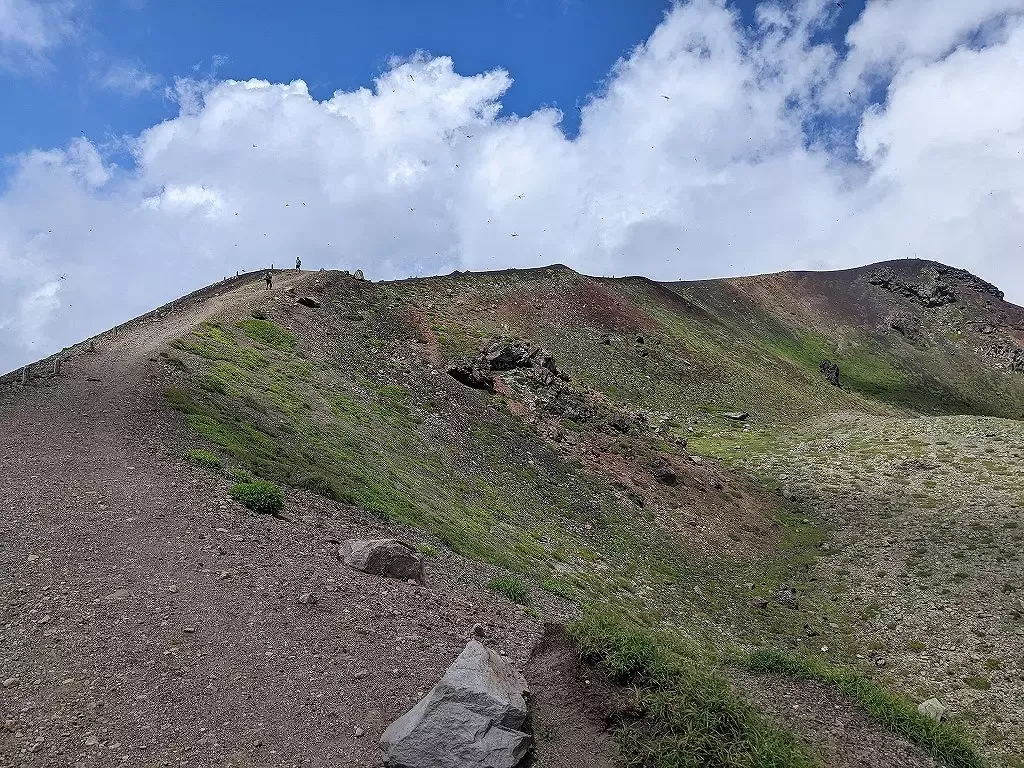 岩手山