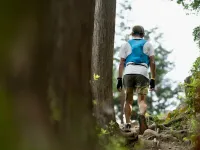 【2026年】トレランにおすすめのベースレイヤー10選｜選び方の基準と通気・速乾の見極め！