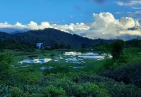 火打山・妙高山の縦走登山-高谷池ヒュッテで山小屋泊・高山植物を愛でる