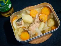 白ワインとペアリングする山ごはん-おしゃれなサーモンのポトフ