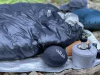 秋冬の登山におすすめ！0度前後を想定した軽量なシュラフ・選び方と快適に寝るためのTips