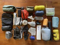 秋山登山用テント泊装備リスト-全67アイテム（詳細な重量情報＆動画付き）