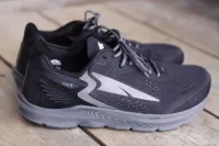 【レビュー】アルトラ トーリン5｜登山のトレーニングに最適な一足