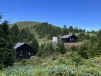 【富士見台高原】難易度別の登山コース！駐車場が便利な♨阿智セブンサミット