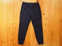 ルルレモンSurge Jogger シルエットが抜群