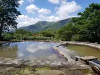 【登山×温泉】で至福の時間を過ごそう！山と湯の両方を楽しむ山旅27選
